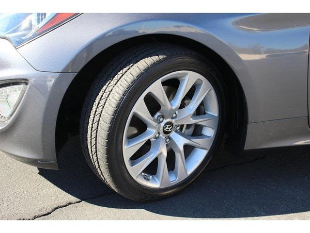 2016 hyundai genesis coupe 3.8 3.8 2dr coupe 6m w/black interior for sale in las vegas, nevada