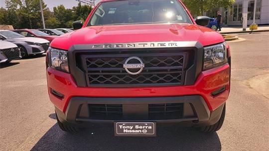 2024 Nissan Navara (Frontier) s