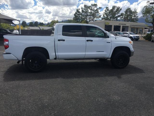 2017 toyota tundra sr5