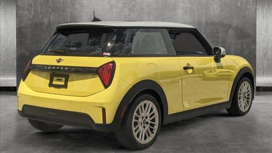2025 Mini Hardtop