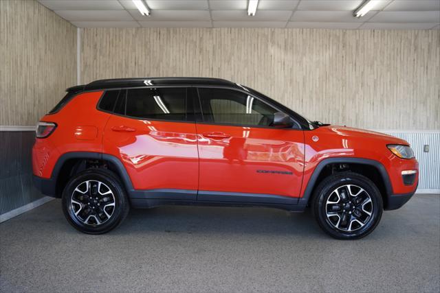 2021 jeep compass trailhawk