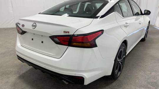 2025 Nissan Altima sr