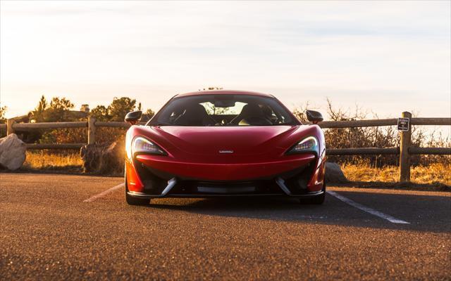 2017 mclaren 570s coupe