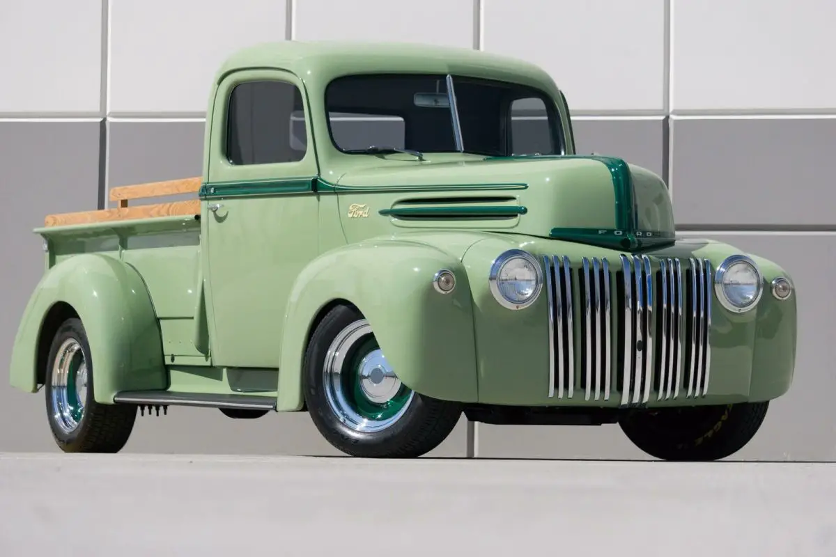 1945 ford 1/2 ton pickup---2,688 miles---ramjet 350 v8 auto---very rare