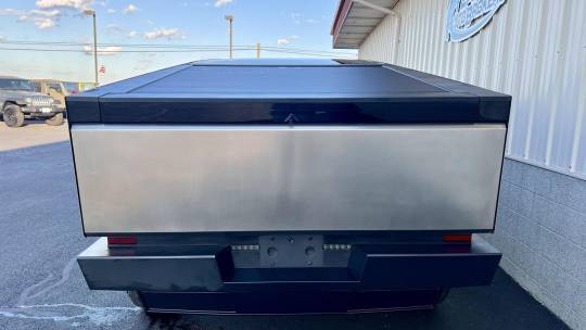2024 Tesla Cybertruck