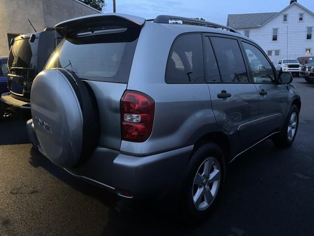 2005 toyota rav4 base