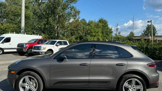 2016 Porsche Macan