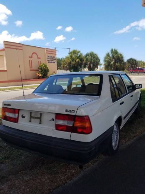 1994 volvo 940 - runs great - awesome value - no reserve!