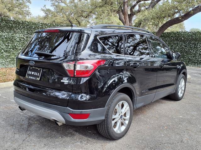 2017 ford escape se