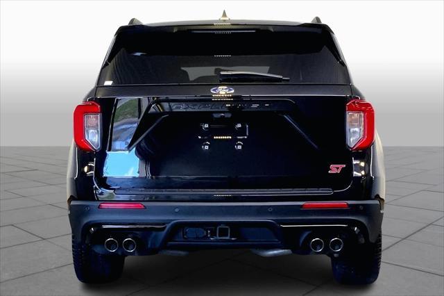 2023 ford explorer st