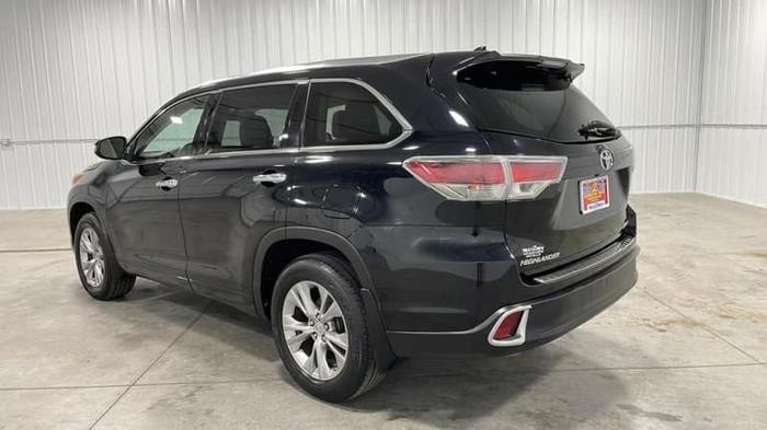 2015 toyota highlander xle sport utility 4d in sioux falls, south dakota