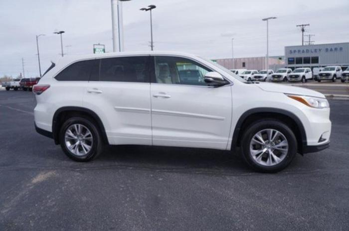2015 toyota highlander le plus awd le plus 4dr suv for sale in cheyenne, wyoming