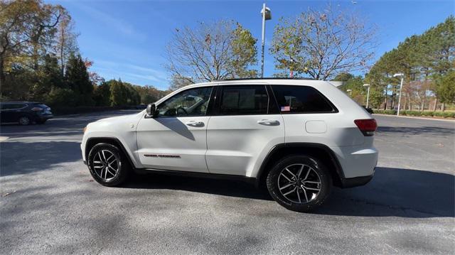 2020 jeep grand cherokee trailhawk