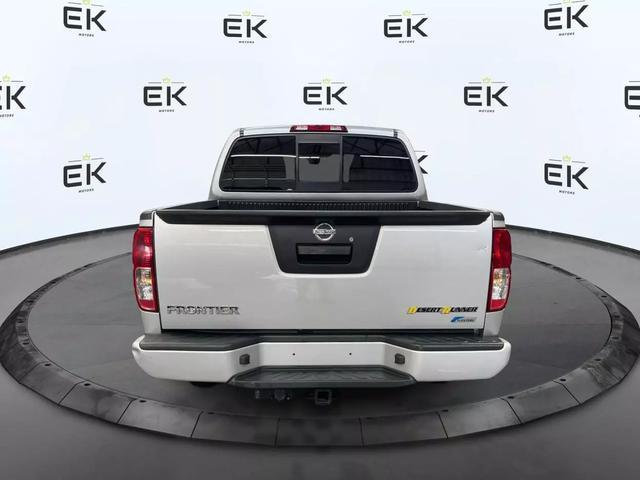 2019 nissan frontier desert runner