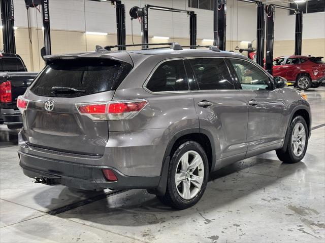 2016 toyota highlander limited