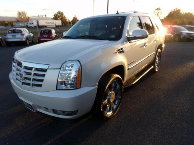 2013 cadillac escalade luxury