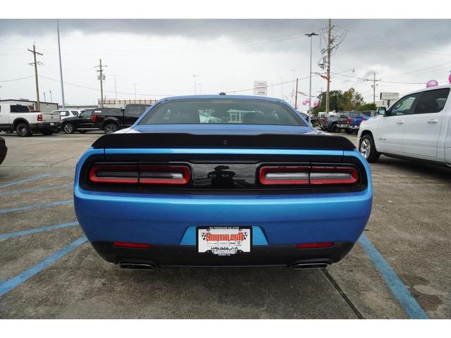 2023 dodge challenger r/t
