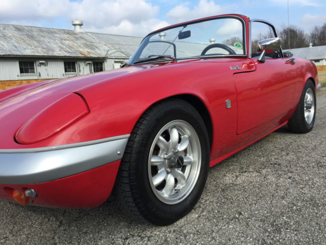 beautifully restored, very well maintained, excellent body/paint & interior