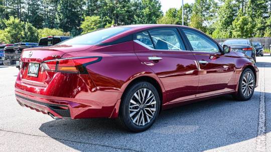 2024 Nissan Altima