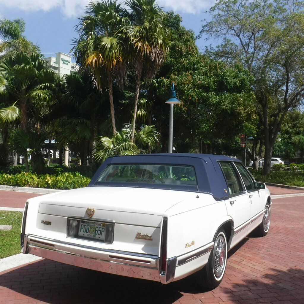 gorgeous 1992 cadillac sedan deville yacht master coach collectible