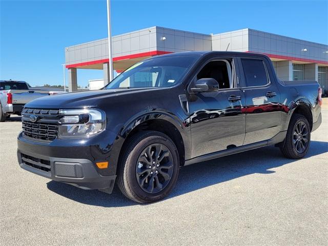 2023 ford maverick lariat