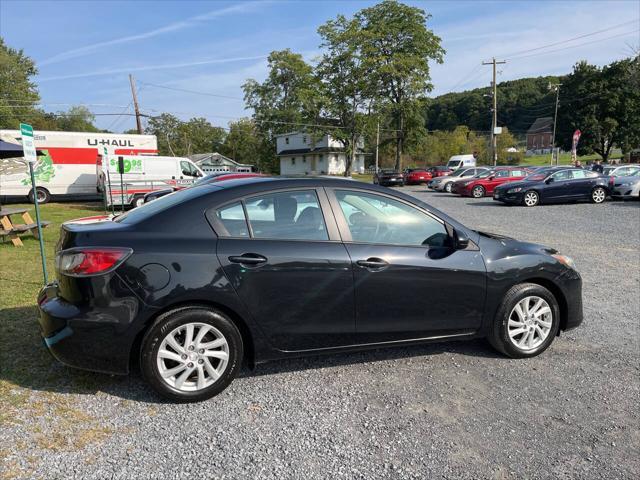 2012 mazda mazda3 i touring