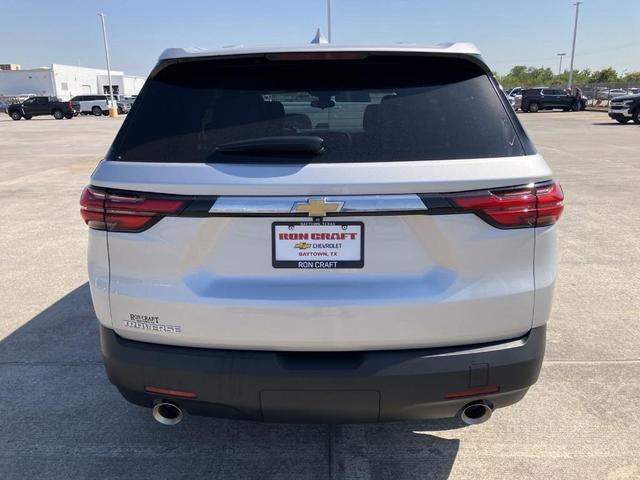 2022 chevrolet traverse ls