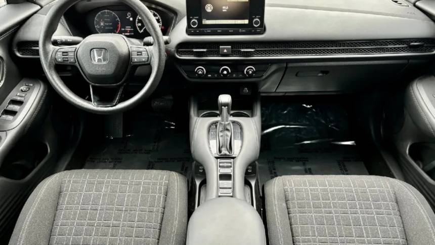 2024 honda hr-v lx