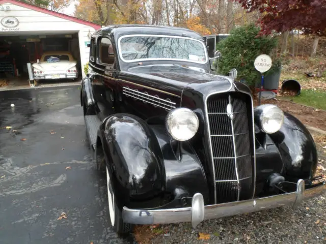 1935 plymouth deluxe, 4 door, black