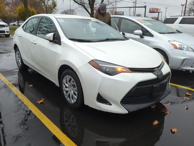 2018 toyota corolla le