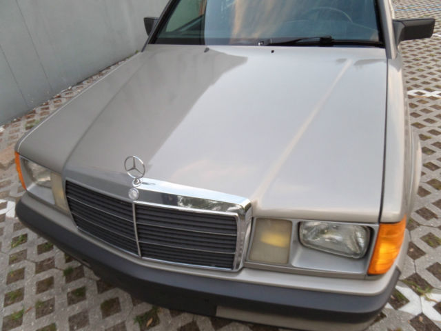 1987 mercedes-benz 190e 2.3-16 sedan 4-door 2.3l