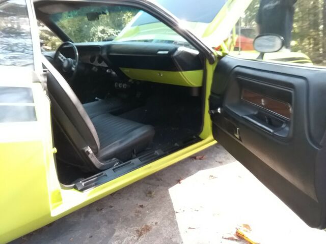 1973 dodge challenger 440 rt clone