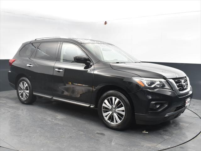 2019 nissan pathfinder sv