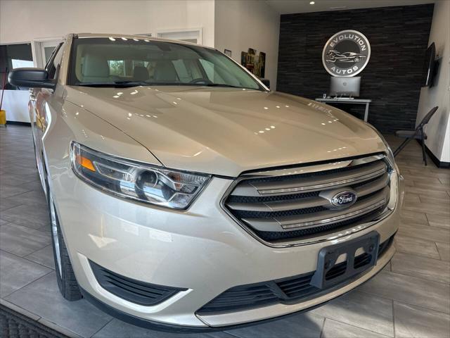 2017 ford taurus se 4dr sedan