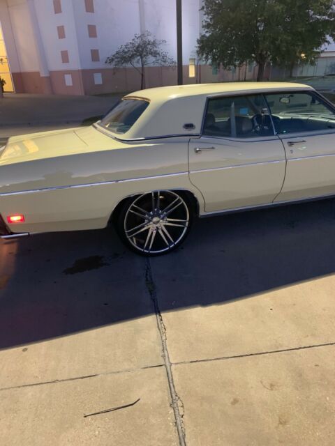 ford ltd brougham