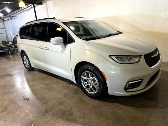 2021 chrysler pacifica touring