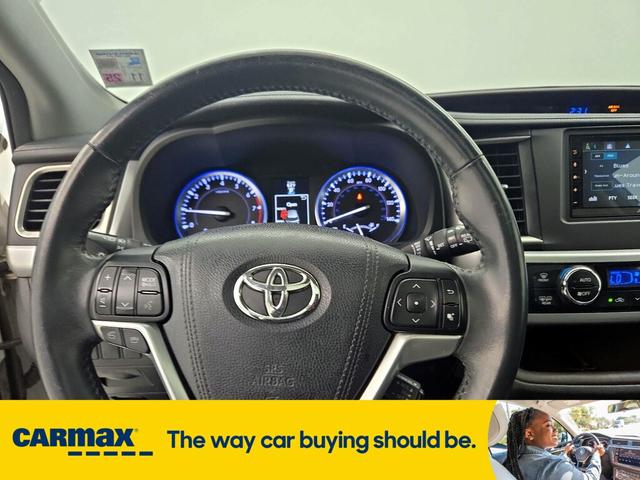 2016 toyota highlander xle