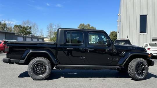 2024 Jeep Gladiator