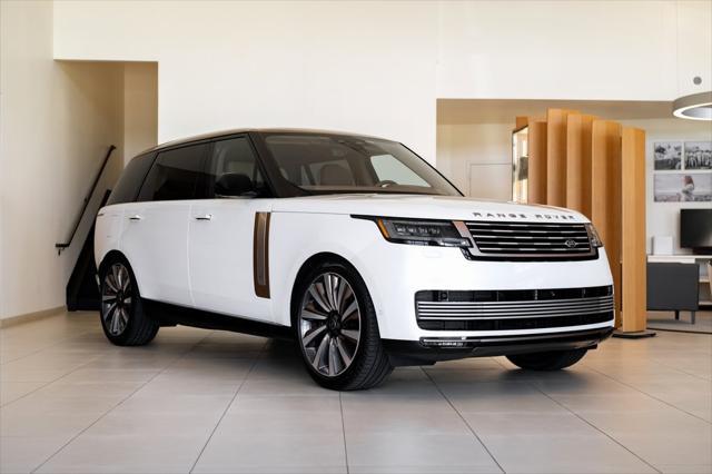 2023 land rover range rover sv