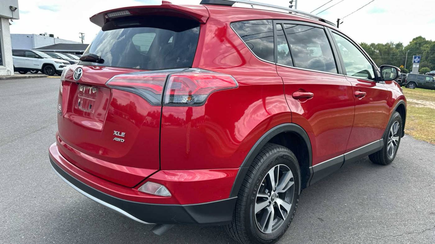2016 toyota rav4 xle