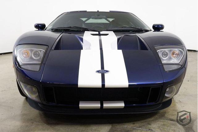 2005 ford gt base
