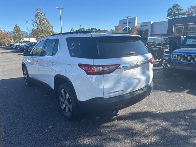 2021 chevrolet traverse lt leather