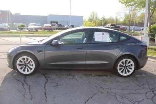 2022 tesla model 3 base in lees summit, missouri