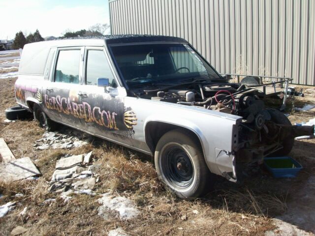 1984 cadillac hearse built by superior