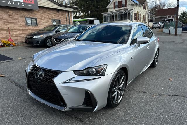 2019 lexus is 300 base