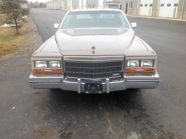 1983 cadillac fleetwood brougham coupe 455 olds motor sunroof