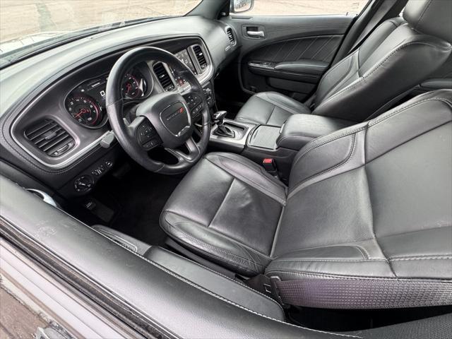 2021 dodge charger sxt
