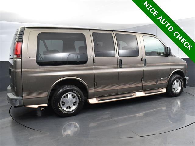 2000 chevrolet express 1500 base