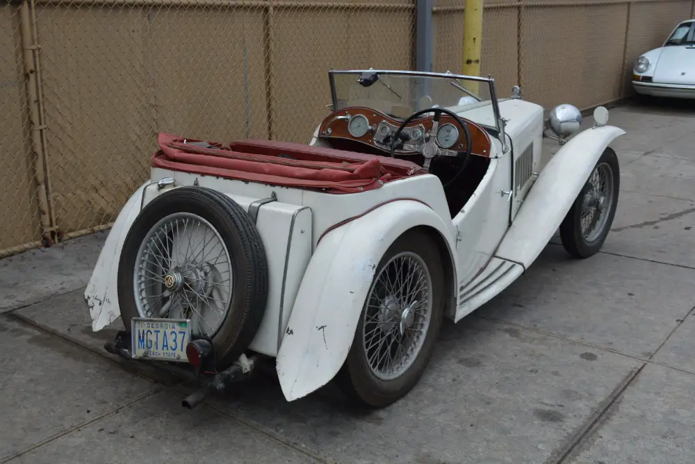 1937 mg ta 0 white