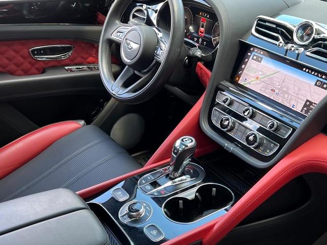 2023 bentley bentayga s